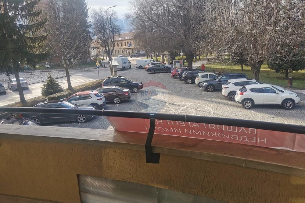 Търговски обект/Магазин - Под наем - гр. Разлог, Област Благоевград, България - IMG_20260109_144249.jpg - 360421019-38