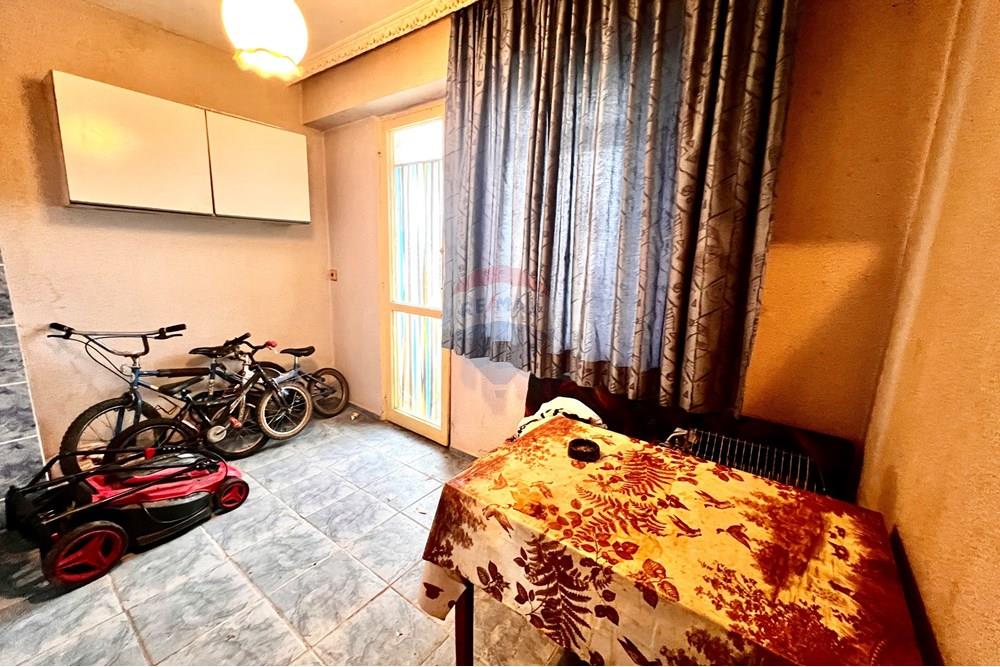 Landejendom - Til salg - гр. Лясковец, Област Велико Търново, България - 20241206_124520423_iOS.jpg - 360431025-12