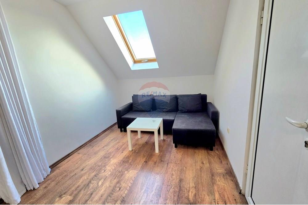 Апартамент - Под наем - гр. Варна, Област Варна, България - viber_image_2025-12-12_09-08-11-450.jpg - Трапезария - 360511018-24