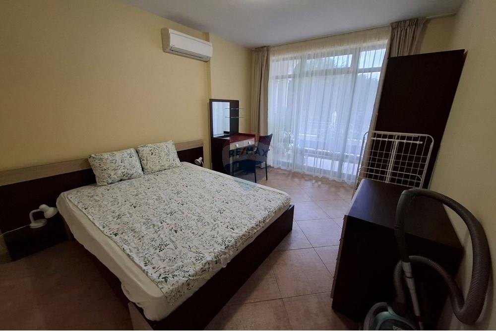 Апартамент - Под наем - к.к. Св. Св. Константин и Елена, Област Варна, България - 9.jpg - 360391035-50