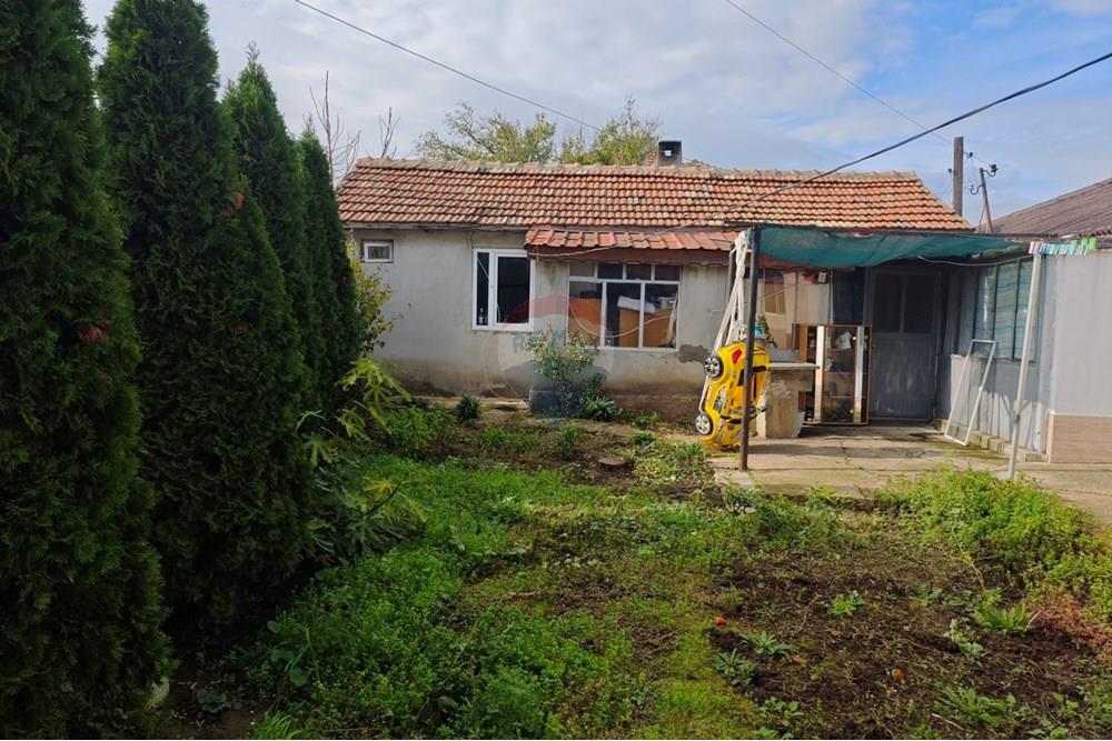 Градска къща - За продажба - гр. Каварна, Област Добрич, България - viber_изображение_2025-11-25_12-03-07-537.jpg - 360391052-22