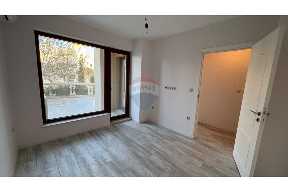 Апартамент - За продажба - м-т Кабакум, Област Варна, България - IMG_2231.jpeg - 360391003-102