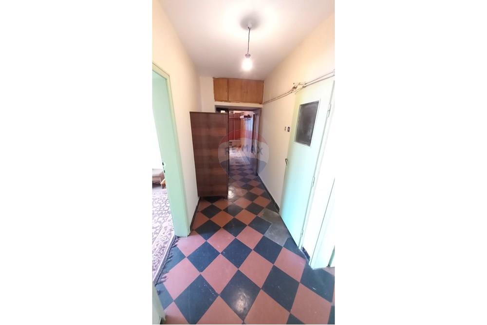 Апартамент - За продажба - гр. Разград, Област Разград, България - viber_изображение_2025-04-14_17-04-32-485.jpg - 360491001-70