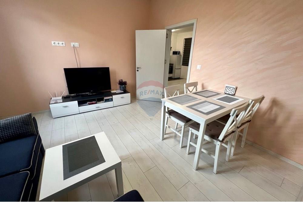 Апартамент - Под наем - гр. Бургас, Област Бургас, България - 0-02-05-eb9ffdae3610602ab6aabf3f0b5be73debf5df43184d7c8a3b35445313d0a076_b899be3f197bde1e.jpg - 360291026-29