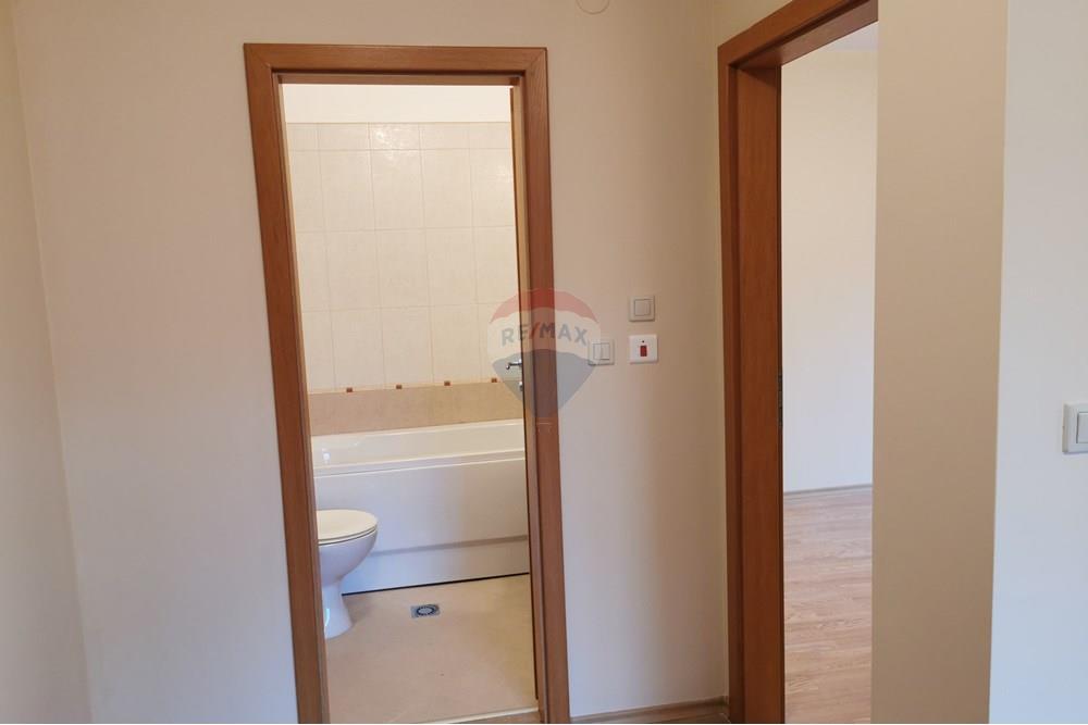 Апартамент - За продажба - гр. Разлог, Област Благоевград, България - IMG_20251211_164359.jpg - 360421019-35