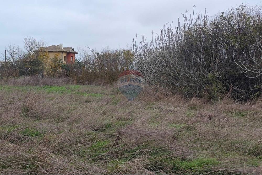 УПИ - За продажба - с. Тюленово, Област Добрич, България - viber_изображение_2026-01-04_21-56-17-637.jpg - 360391052-26