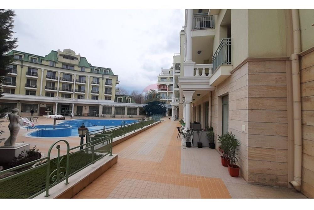 Апартамент - Под наем - к.к. Св. Св. Константин и Елена, Област Варна, България - 4.jpg - 360391035-50