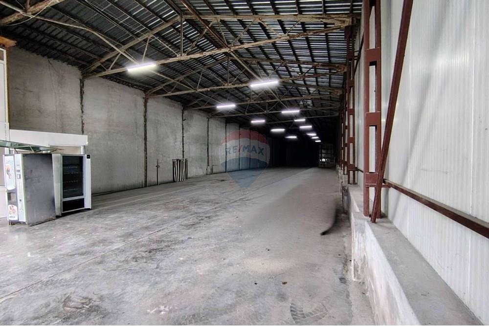 Индустриална сграда - Под наем - гр. Шумен, Област Шумен, България - viber_изображение_2025-12-10_11-30-31-006.jpg - 360441021-4