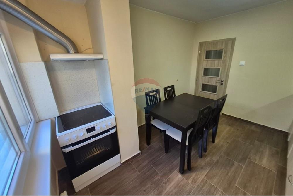 Апартамент - Под наем - гр. Варна, Област Варна, България - Изображение от WhatsApp на 2025-10-26 в 21.28.43_a7ab690b.jpg - Кухня - 360511013-82