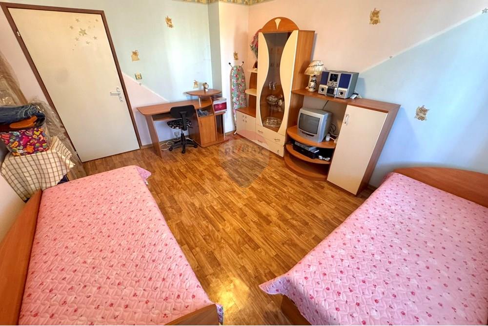 Korter - Müüa - гр. Русе, Област Русе, България - IMG_1775.JPEG - Magamistuba - 360451033-84