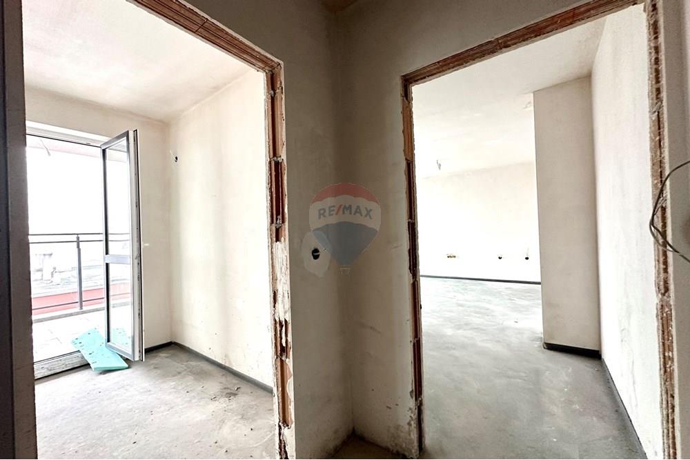 Апартамент - За продажба - гр. Велико Търново, Област Велико Търново, България - viber_изображение_2025-12-12_11-21-49-172.jpg - 360431008-408