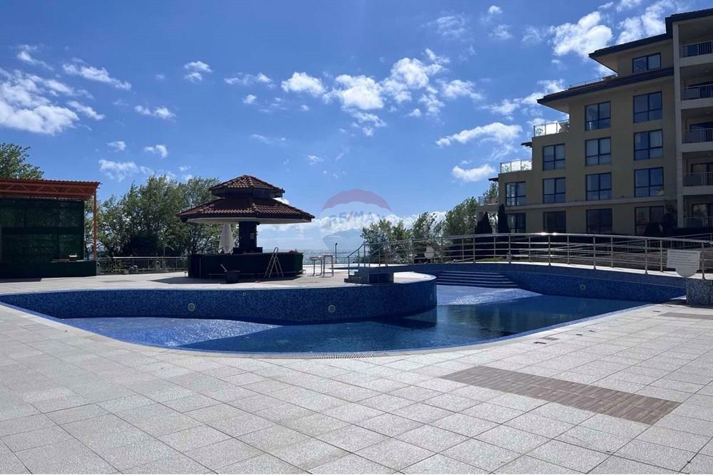 Condo/Apartment - For Sale - гр. Бяла, Област Варна, Болгария - viber_image_2025-04-29_13-36-25-921.jpg - 360391024-62
