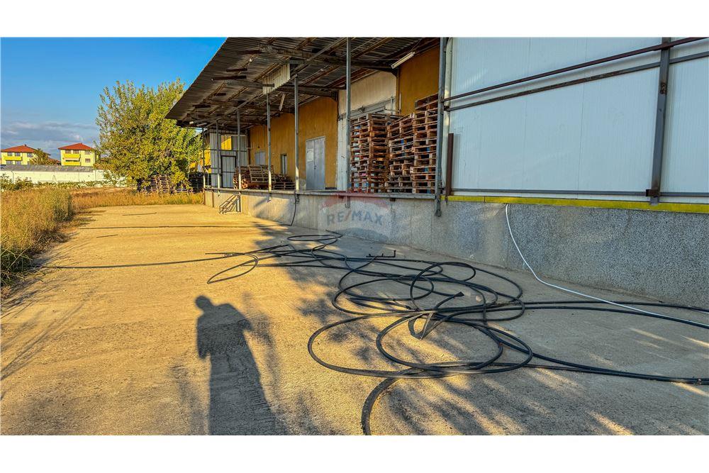 Индустриална сграда - Под наем - гр. Петрич, Област Благоевград, България - 10 - 360561012-184