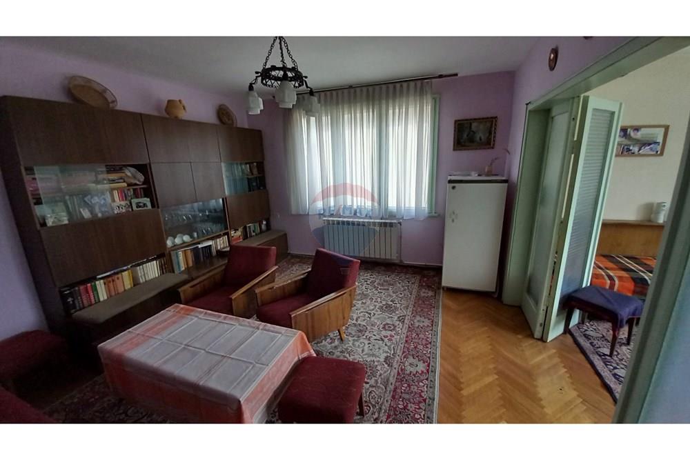 Апартамент - За продажба - гр. Разград, Област Разград, България - viber_изображение_2025-04-14_17-04-33-228.jpg - 360491001-70