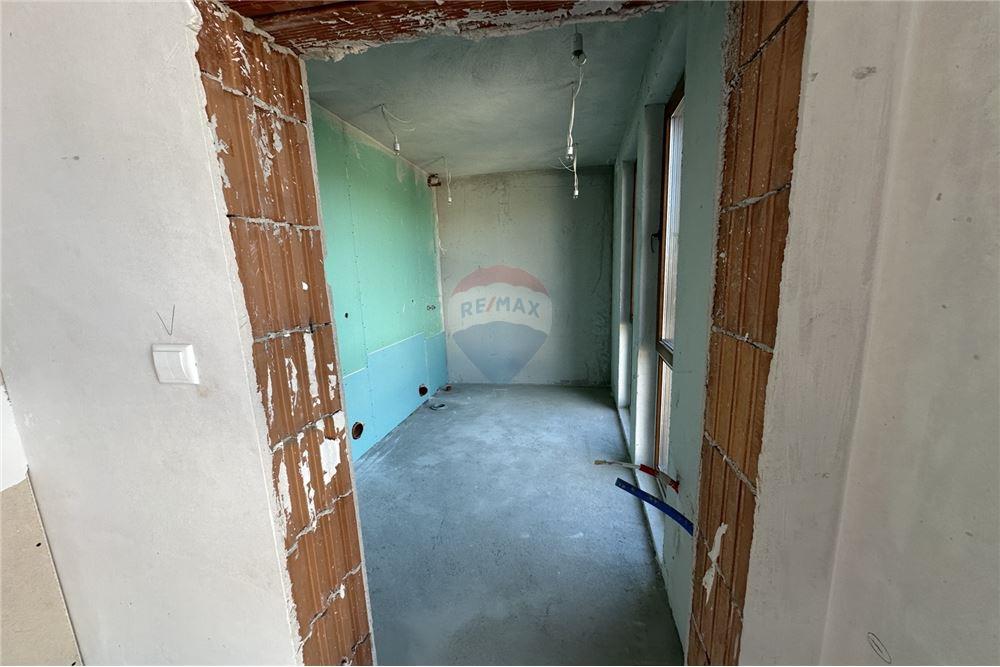 Градска къща - За продажба - гр. София, Област София град, България - 58 - 360241007-88