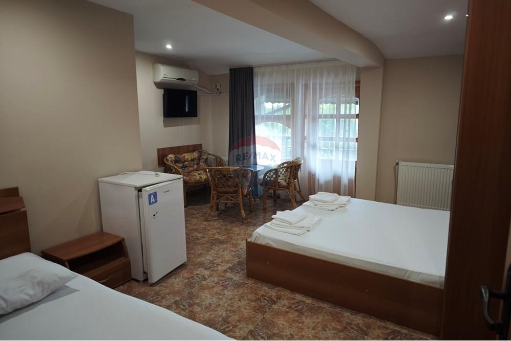 Хотел - За продажба - гр. Каварна, Област Добрич, България - viber_изображение_2025-06-07_13-54-01-237.jpg - 360391052-15