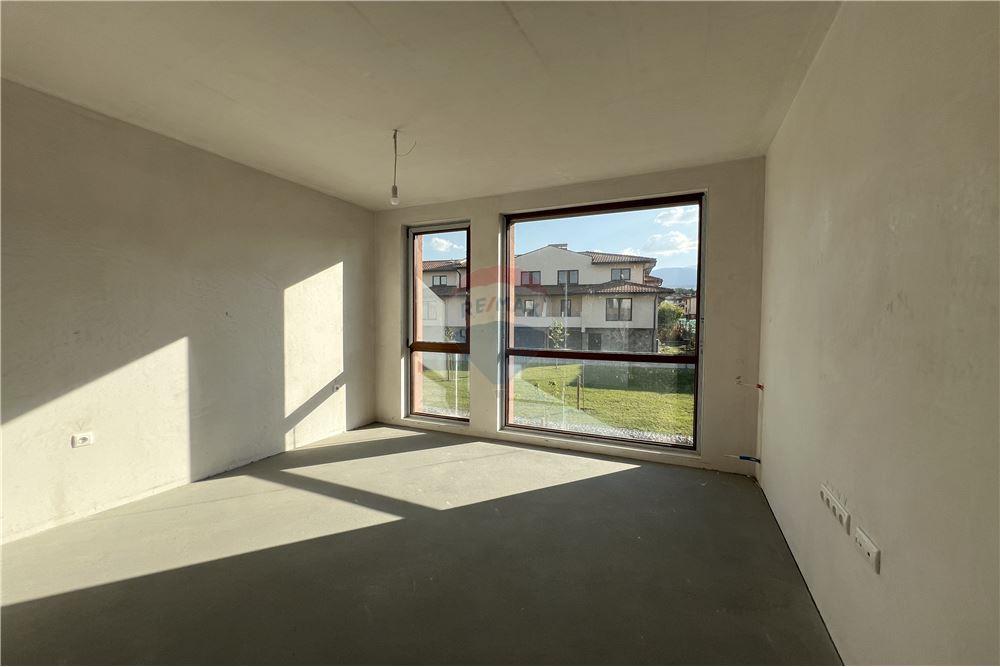 Градска къща - За продажба - гр. София, Област София град, България - 31 - 360241007-97