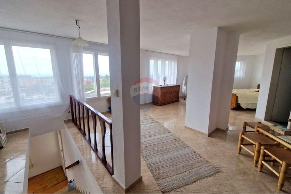 Градска къща - За продажба - гр. Варна, Област Варна, България - viber_image_2025-06-10_13-08-58-206.jpg - 360531003-45