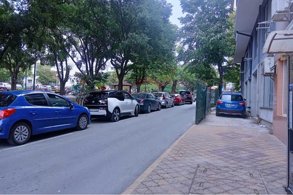 Гараж - За продажба - гр. Варна, Област Варна, България - ГАРАЖ ПЛ. ЛАВРЕНТИЙ 35 4.jpg - 360391046-27