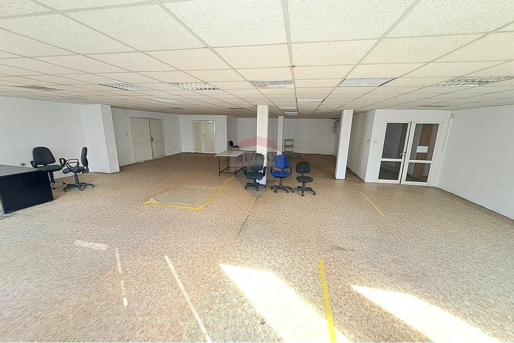 Индустриална сграда - Под наем - гр. Русе, Област Русе, България - 20251021_135514.JPG - 360451036-38