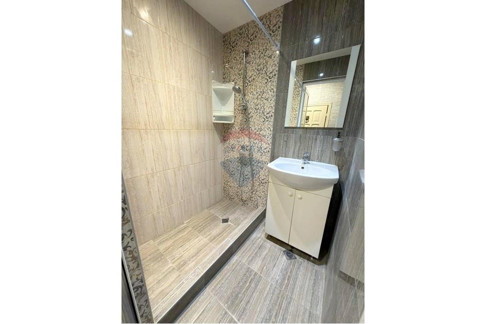 Апартамент - Под наем - гр. Варна, Област Варна, България - viber_изображение_2025-11-14_15-36-48-185.jpg - 360511003-313