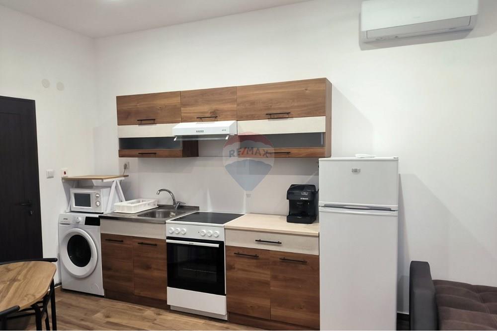 Студио/Ателие - Под наем - гр. Бургас, Област Бургас, България - 16.jpg - 360291009-210