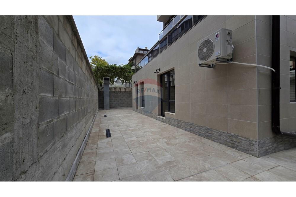 Офис - Под наем - гр. Варна, Област Варна, България - 20251006_152604.jpg - 360471023-61