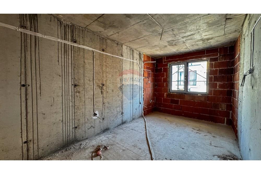 Апартамент - За продажба - гр. Пловдив, Област Пловдив, България - 2025-07-08 10.19.13.jpg - 360561012-218