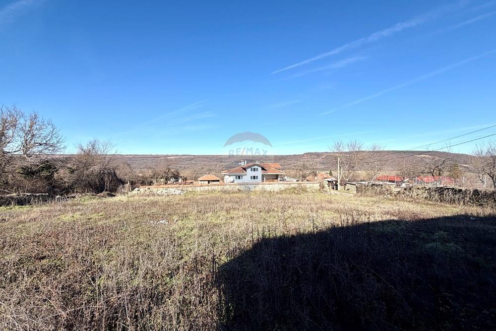 УПИ - За продажба - с. Пушево, Област Велико Търново, България - 20260128_105815442_iOS.jpg - 360431008-420