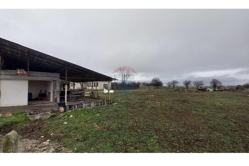 Индустриален имот - За продажба - с. Хърсово, Област Разград, България - 20260127_093919.jpg - 360491001-93