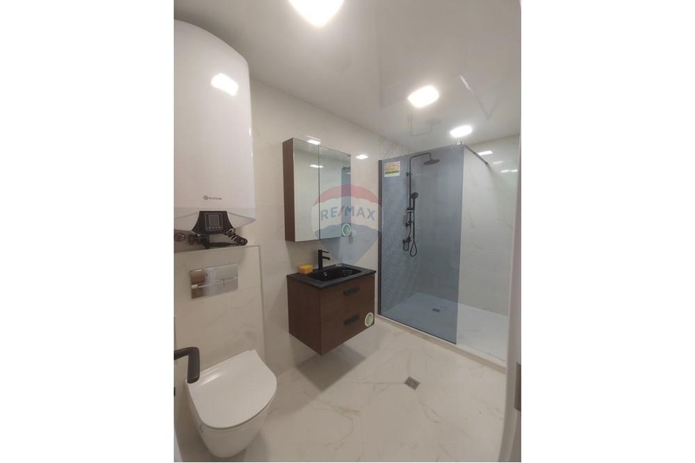 Апартамент - Под наем - гр. Варна, Област Варна, България - изгрев.jpg 6.jpg - Баня - 360511019-5