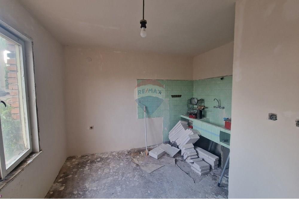 Lauku māja - Pārdošana - с. Царимир, Област Пловдив, България - viber_image_2025-08-12_09-10-24-381.jpg - 360561013-10