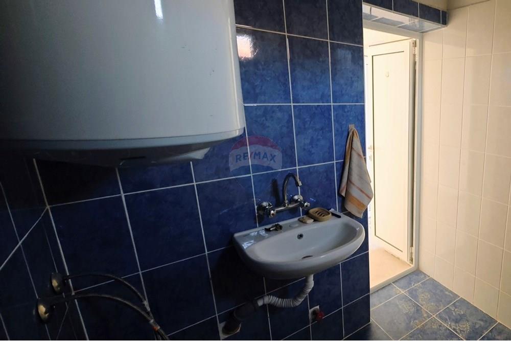 Етаж от къща - За продажба - гр. Каварна, Област Добрич, България - viber_изображение_2025-12-17_08-42-25-726.jpg - 360391052-25