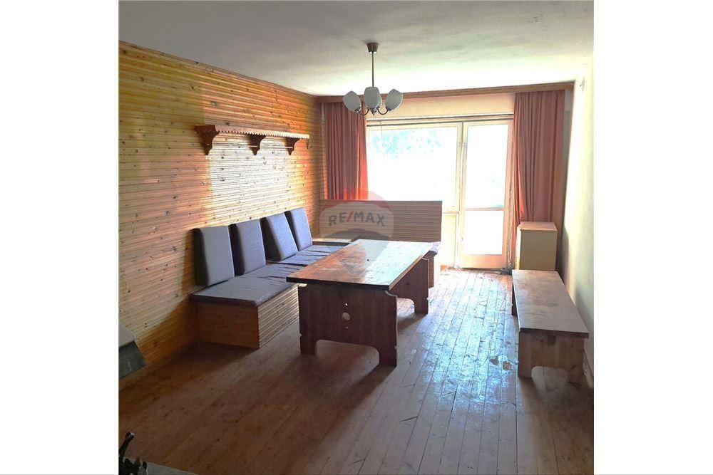 Градска къща - За продажба - гр. Бургас, Област Бургас, България - дневна с камина - 360291004-105