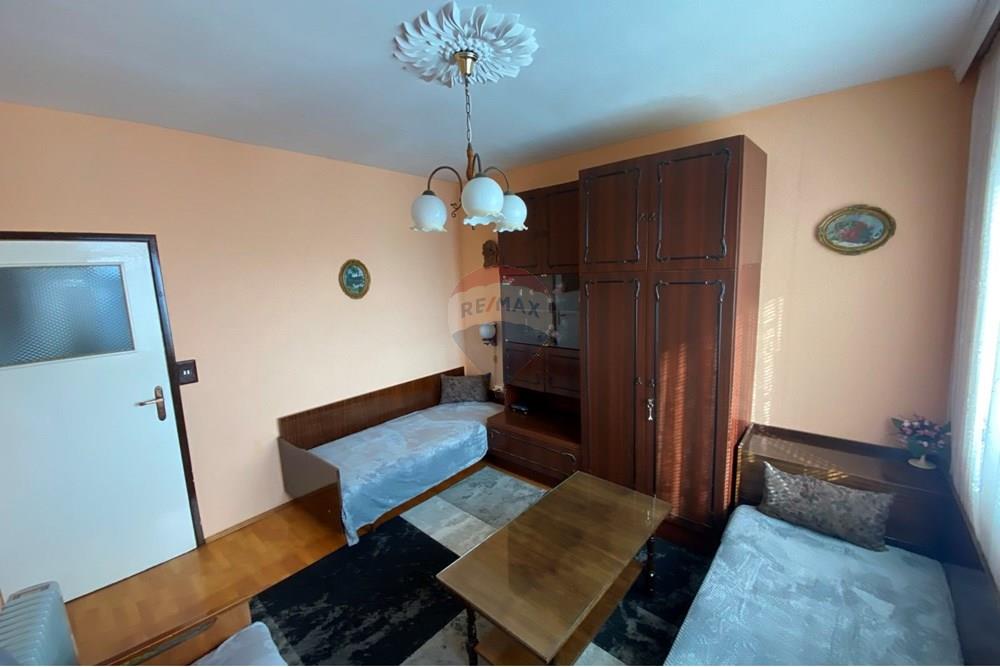 Апартамент - Под наем - гр. Варна, Област Варна, България - viber_image_2025-11-24_13-41-28-007.jpg - Спалня - 360511011-11