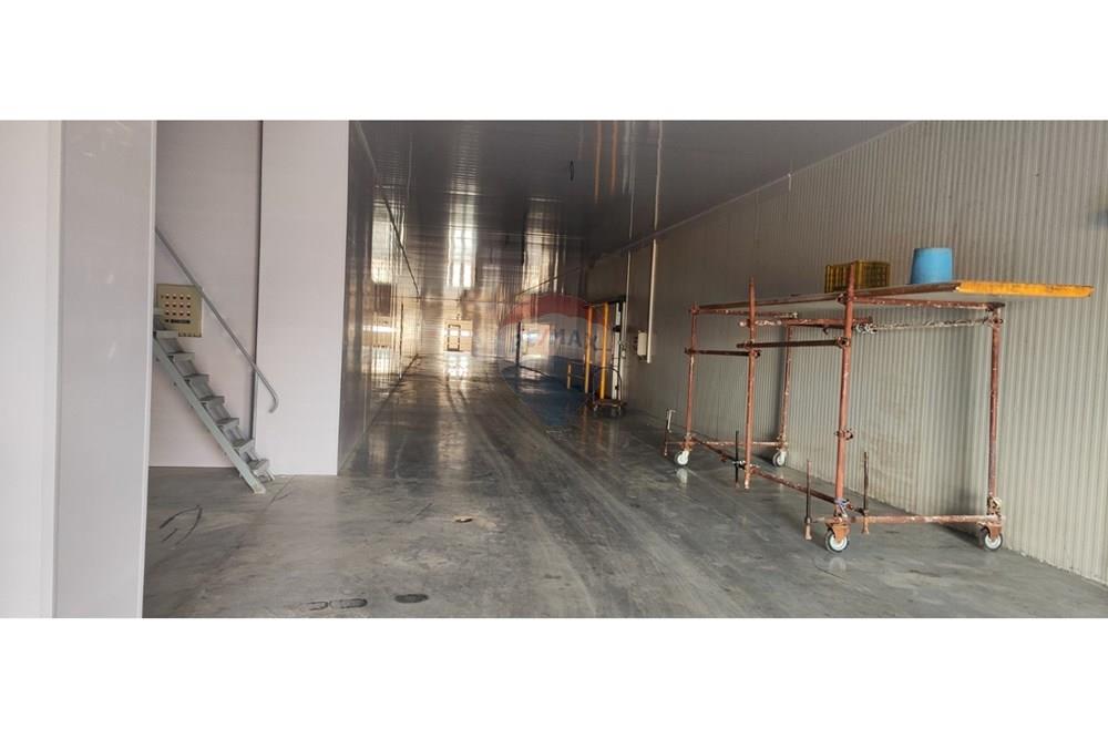 Фабрика - За продажба - с. Полковник Ламбриново, Област Силистра, България - хале 10.jpg - 360321028-142