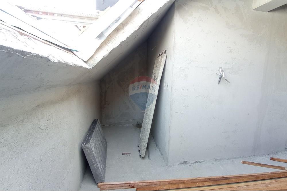 Διαμέρισμα - Πώληση - гр. Варна, Област Варна, България - IMG_20251017_150217.jpg - 360481026-9