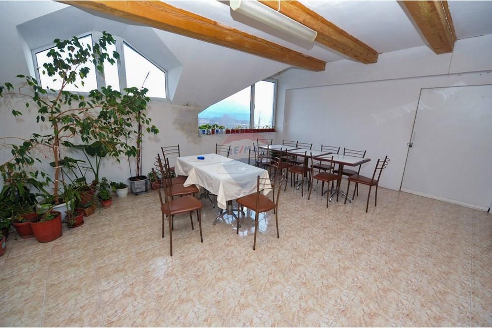 Индустриална сграда - За продажба - с. Ново Кономлади, Област Благоевград, България - E7385667-FBB1-45EE-AC78-1E6CDD187DF1.jpg - 360561012-188