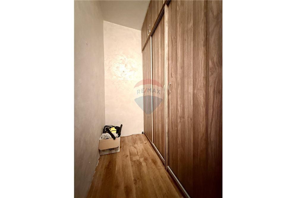 Апартамент - За продажба - гр. Варна, Област Варна, България - Килер - Килер - 360321025-274