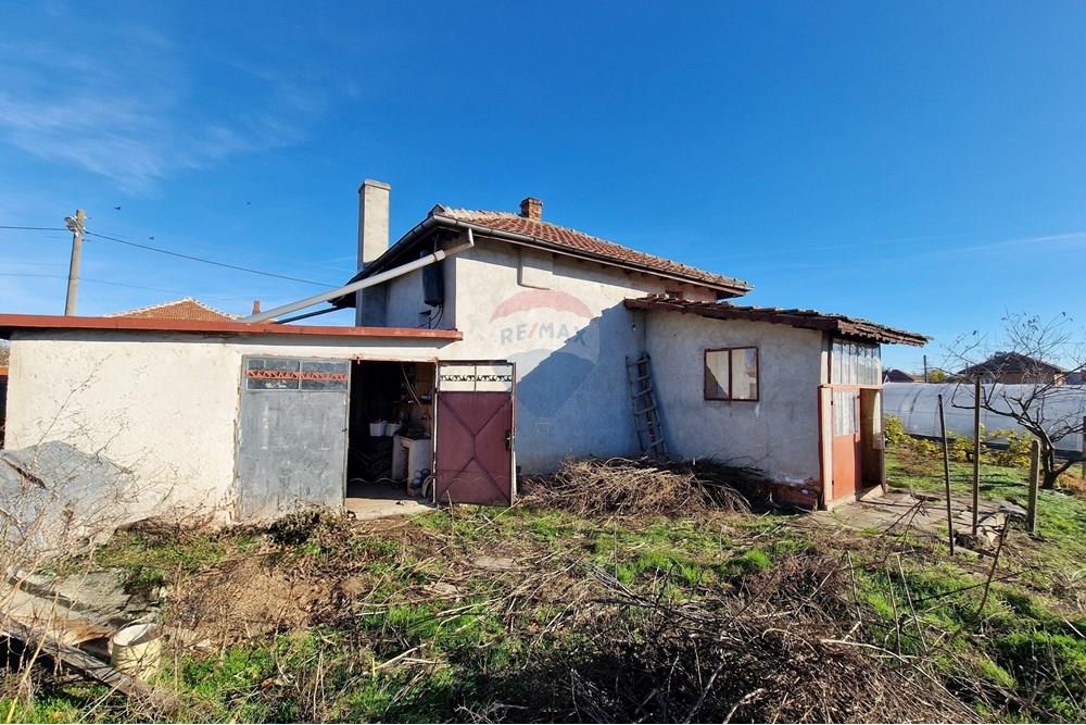 Селска къща - За продажба - гр. Сливо поле, Област Русе, България - 20251030_085522~2.jpg - 360451038-19