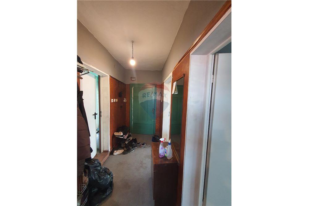 Етаж от къща - За продажба - с. Бусманци, Област София град, България - 7 - 360241005-207