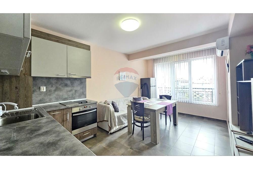 Апартамент - За продажба - гр. Бургас, Област Бургас, България - photo_2025-12-10_21-31-14.jpg - 360291023-77