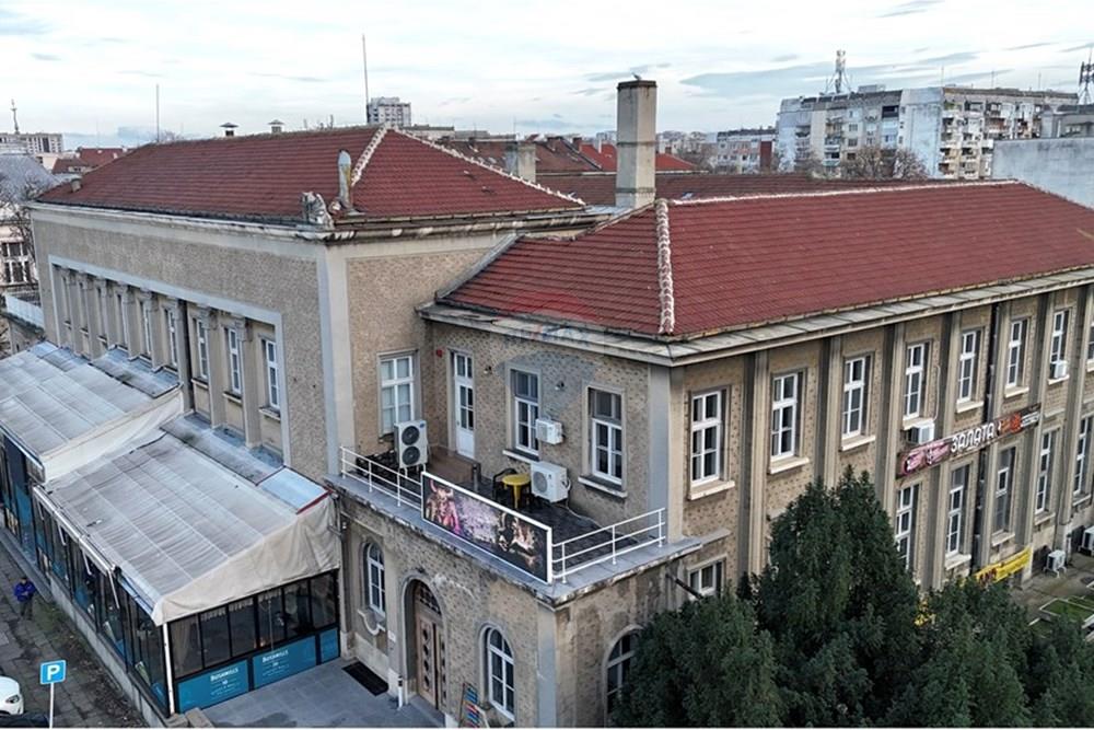 Офис сграда - Под наем - гр. Русе, Област Русе, България - dji_fly_20251204_153106_0736_1765885389918_photo.JPEG - 360451033-113