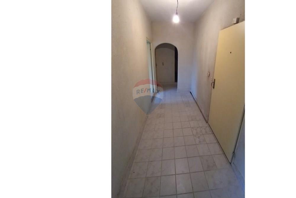 Апартамент - За продажба - гр. Разград, Област Разград, България - viber_изображение_2025-12-12_12-37-12-847.jpg - 360491001-90