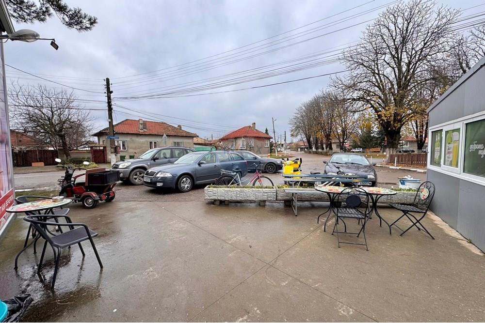 Търговски обект/Магазин - За продажба - с. Сандрово, Област Русе, България - IMG_4848.JPEG - Отворено пространство - 360451033-112