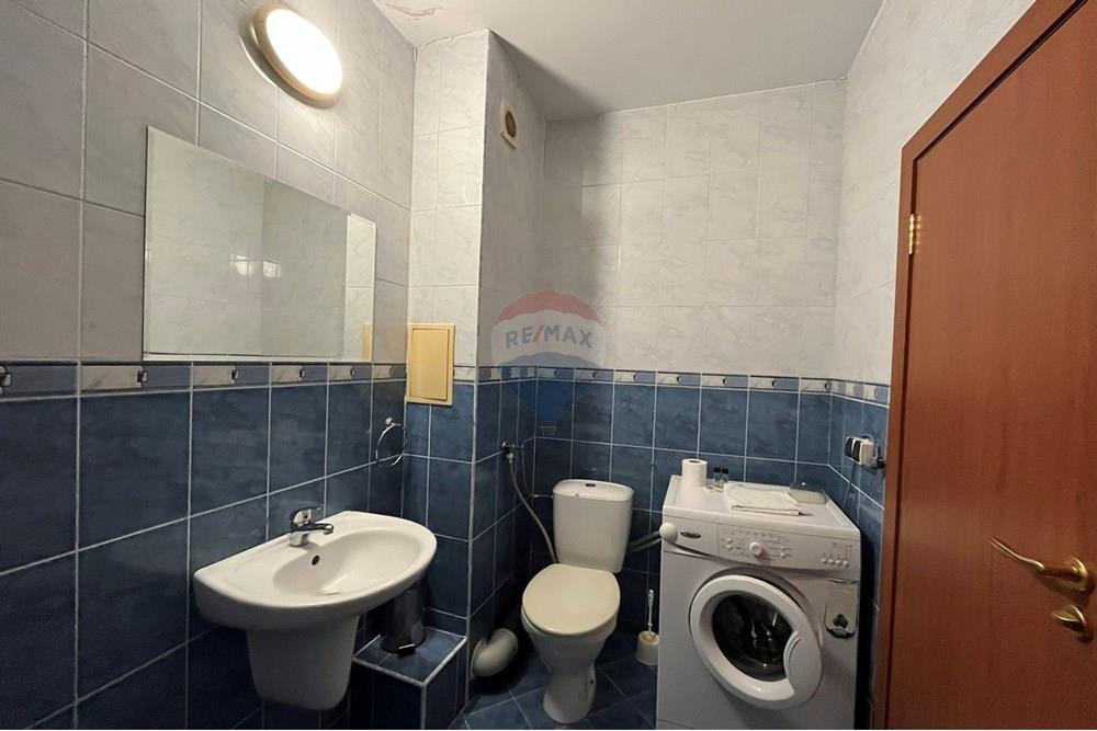 Апартамент - За продажба - к.к. Златни пясъци, Област Варна, България - баня 2-1.jpg - Родителска спалня - 360321028-141