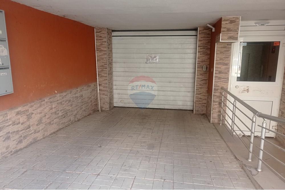 车库 - 待售 - гр. Варна, Област Варна, България - IMG_20250822_122654.jpg - 车库 - 360481026-12