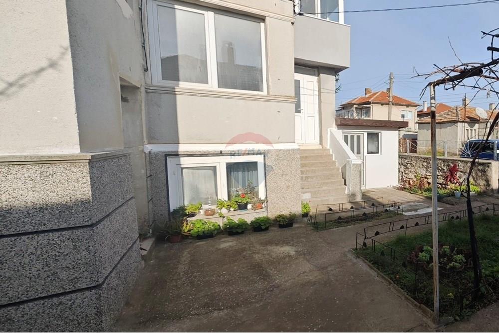 Етаж от къща - За продажба - гр. Каварна, Област Добрич, България - viber_изображение_2025-12-17_08-54-51-264.jpg - 360391052-25