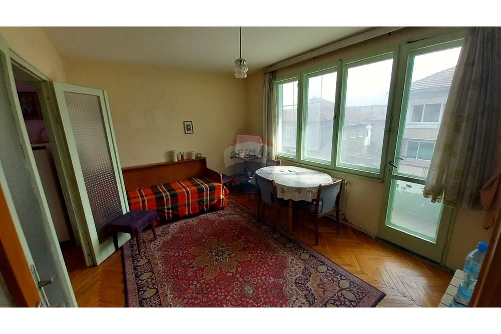 Апартамент - За продажба - гр. Разград, Област Разград, България - viber_изображение_2025-04-14_17-04-33-284.jpg - 360491001-70