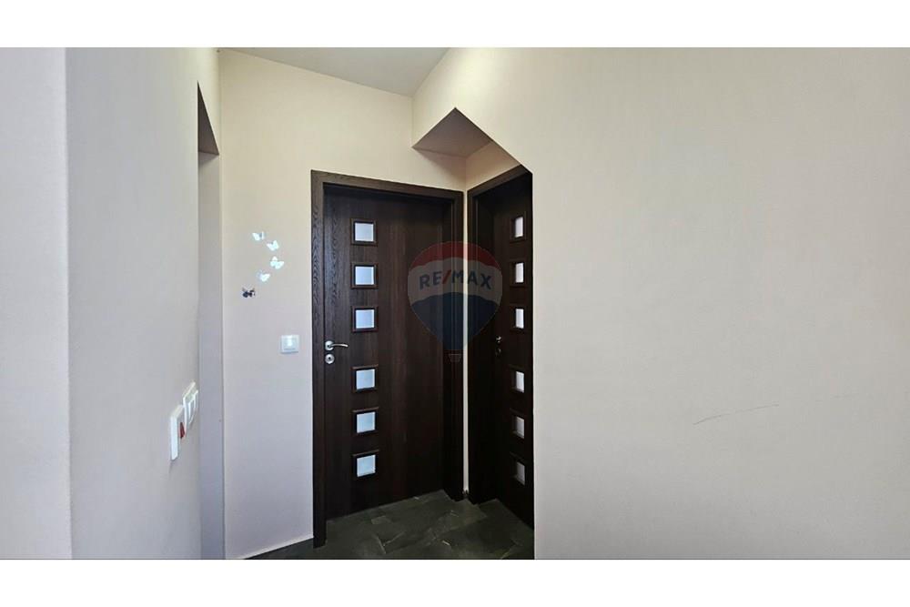 Апартамент - За продажба - гр. Бургас, Област Бургас, България - photo_2025-12-10_21-31-43.jpg - 360291023-77